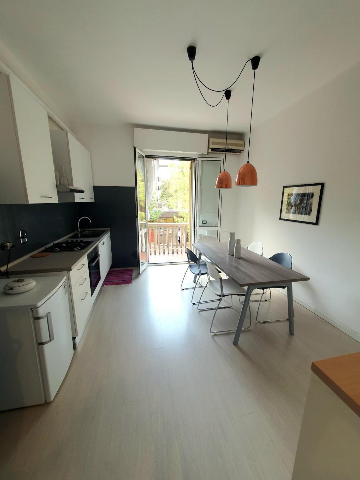 Spacious Three-Room Apartment In Saragozza Bolonha Exterior foto